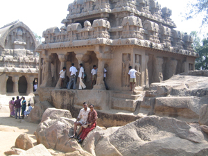 Nirmala & Indiran at Mamallapuram