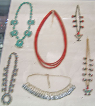 Metal jewelry